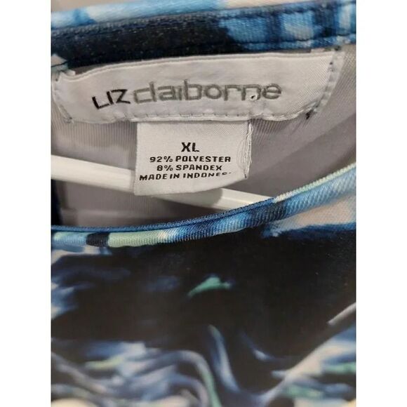 Liz Claiborne Blue White Floral Peplum Blouse - Picture 3 of 6